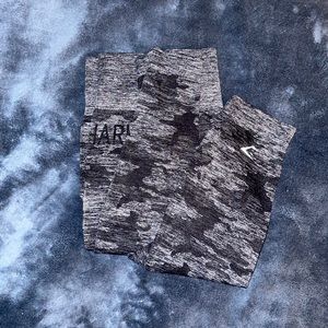 Gymshark Seamless Black Camo Leggings